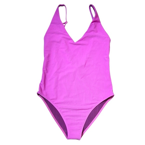 Beach Riot Reese Scoopback One-Piece Swimsuit - Picture 4 of 15